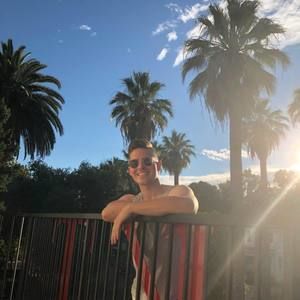 Meet your Posher, Chris